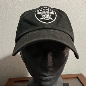 Oakland Raiders Black Cap Adjustable Strap